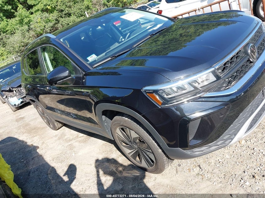 2024 VOLKSWAGEN TAOS 1.5T SE | 3VVUX7B23RM118169 | UPCARS