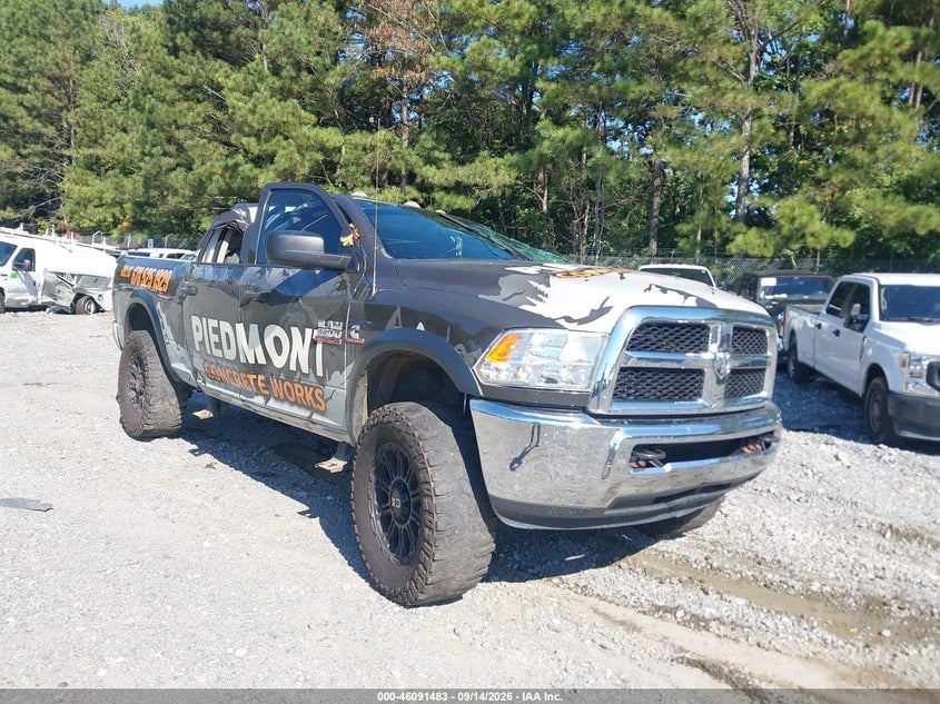 2018 RAM 2500 TRADESMAN  4X4 6'4 BOX | 3C6UR5CL9JG370703 | UPCARS