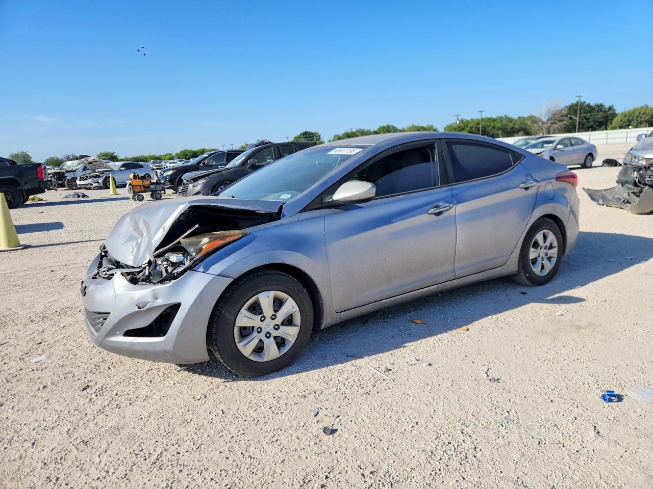 2016 HYUNDAI ELANTRA SE | 5NPDH4AE2GH748869 | UPCARS