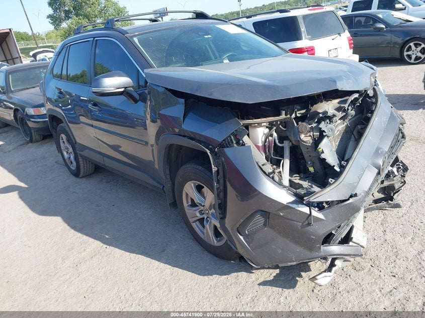 2023 TOYOTA RAV4 XLE | 2T3W1RFV6PW257202 | UPCARS