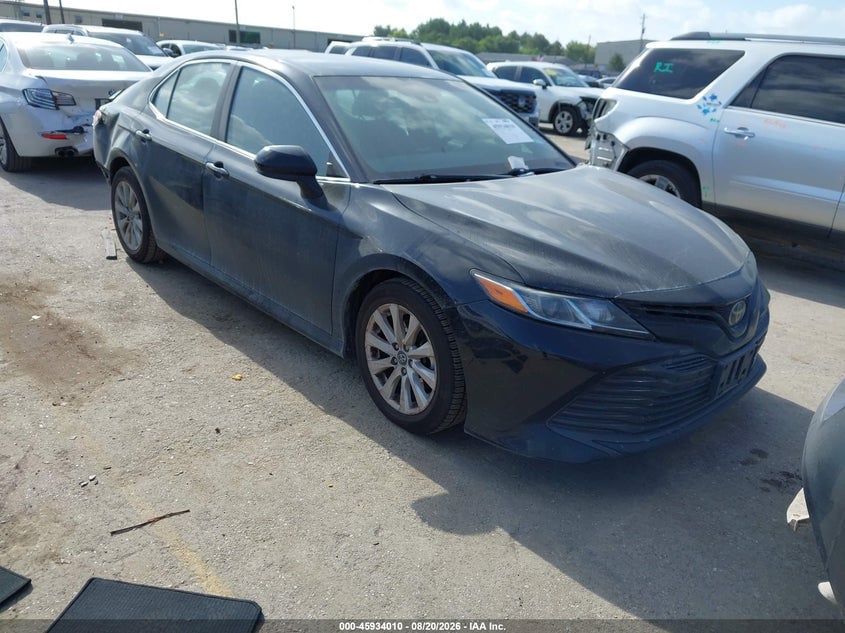 2018 TOYOTA CAMRY LE | 4T1B11HK7JU136097 | UPCARS