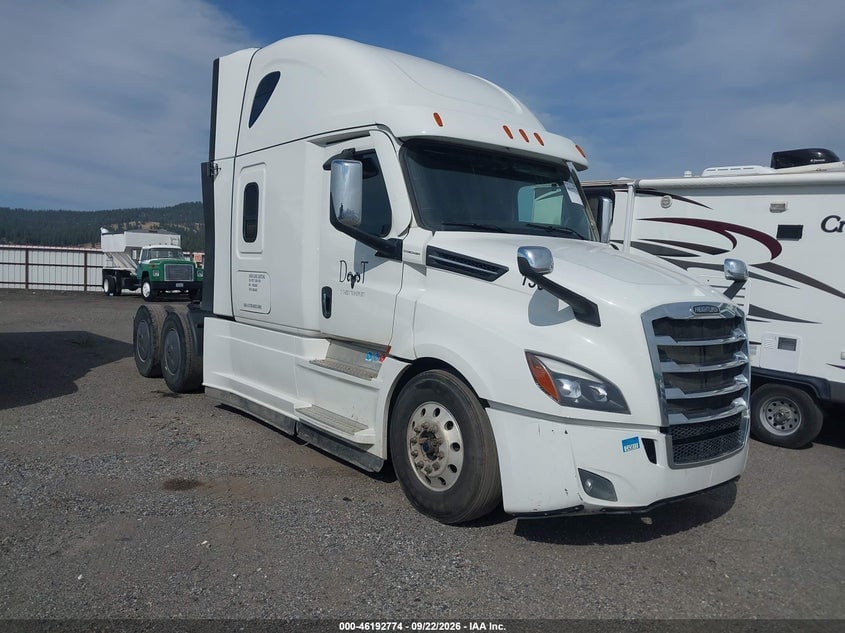 2023 FREIGHTLINER NEW CASCADIA 126 | 1FUJHHDR6PLNV7839 | UPCARS