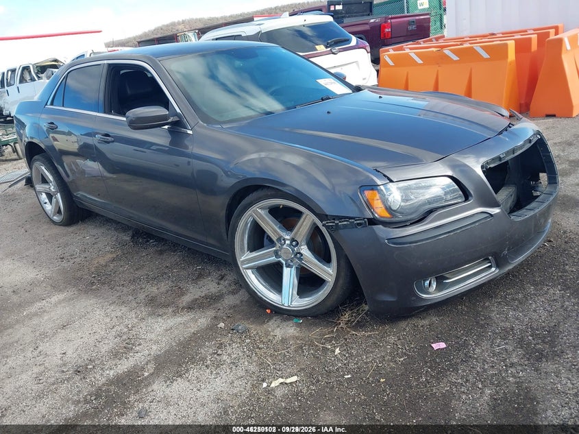 2013 CHRYSLER 300 MOTOWN | 2C3CCAAG6DH561234 | UPCARS