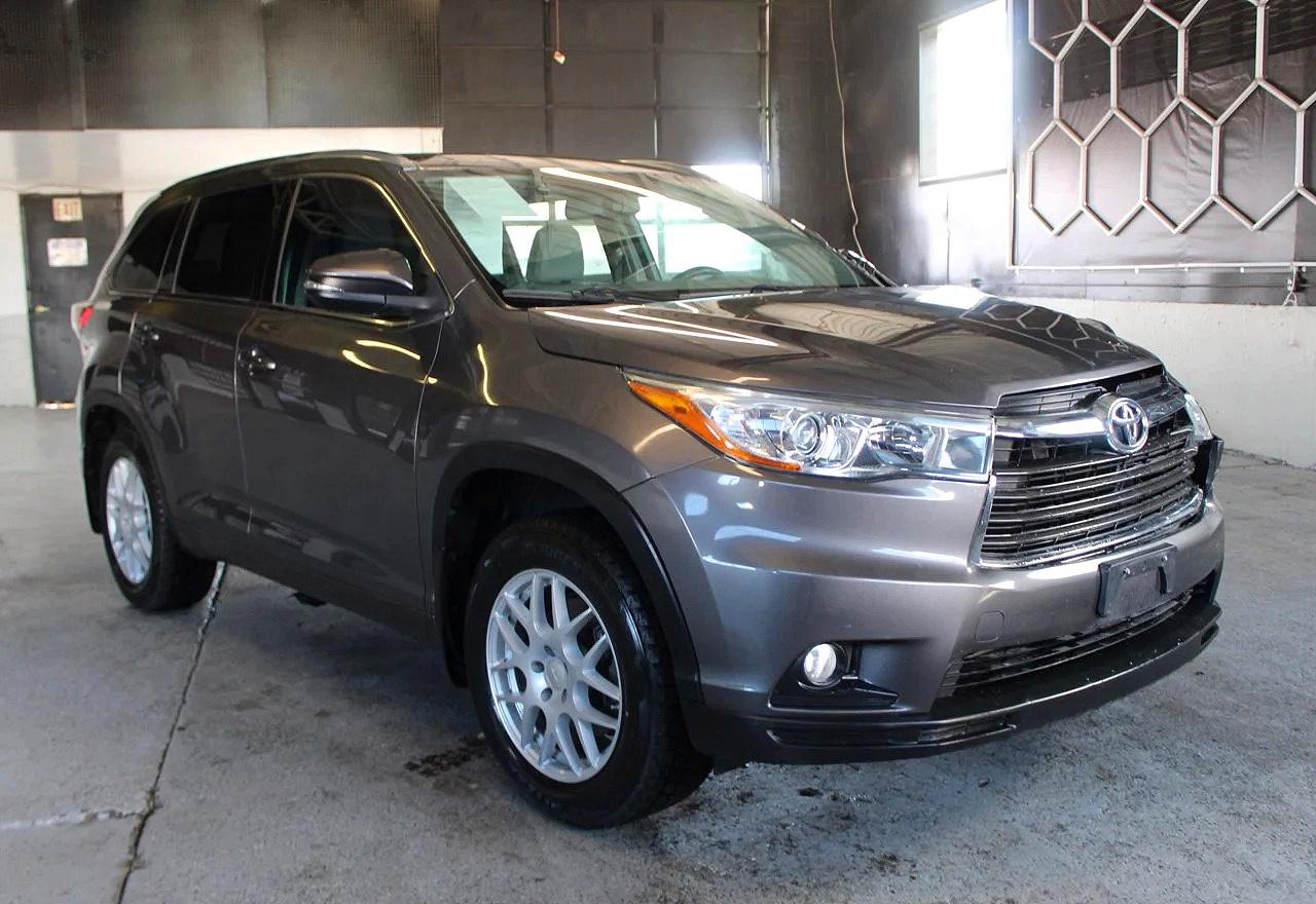 2016 TOYOTA HIGHLANDER XLE | 5TDJKRFH2GS343139 | UPCARS