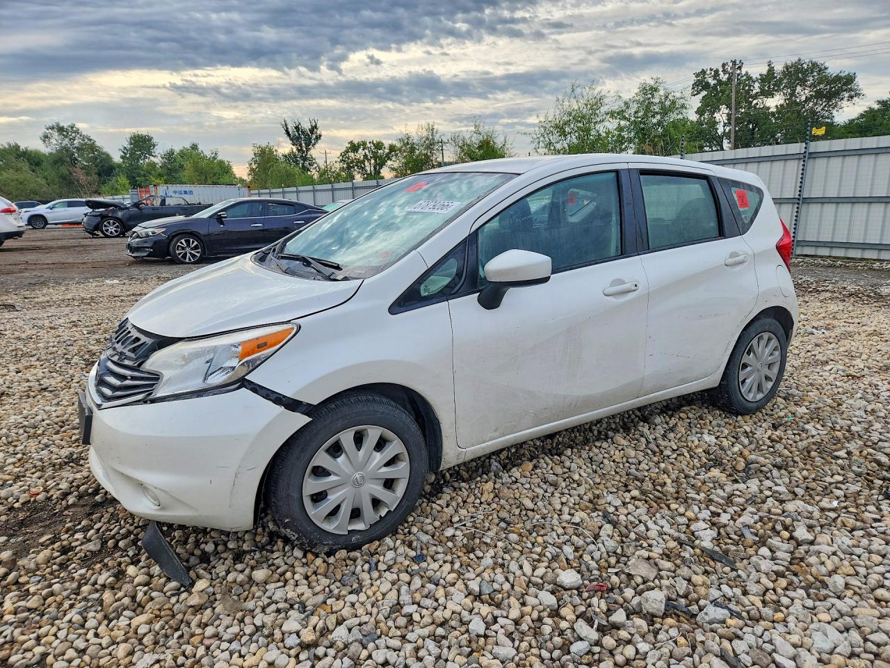 2015 NISSAN VERSA SV | 3N1CE2CP1FL383724 | UPCARS