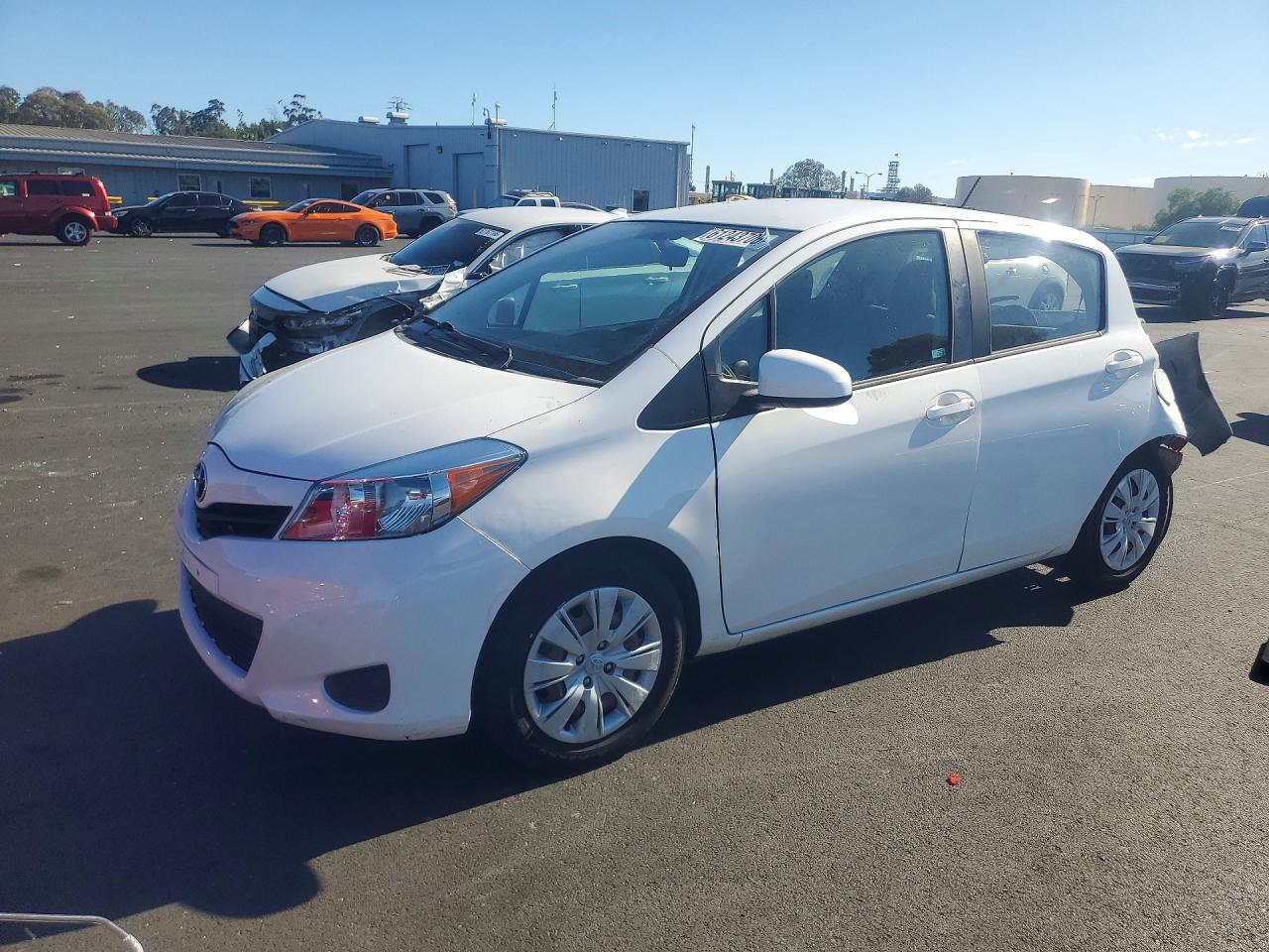 2014 TOYOTA YARIS 5-DOOR LE FLEET | VNKKTUD30EA012041 | UPCARS