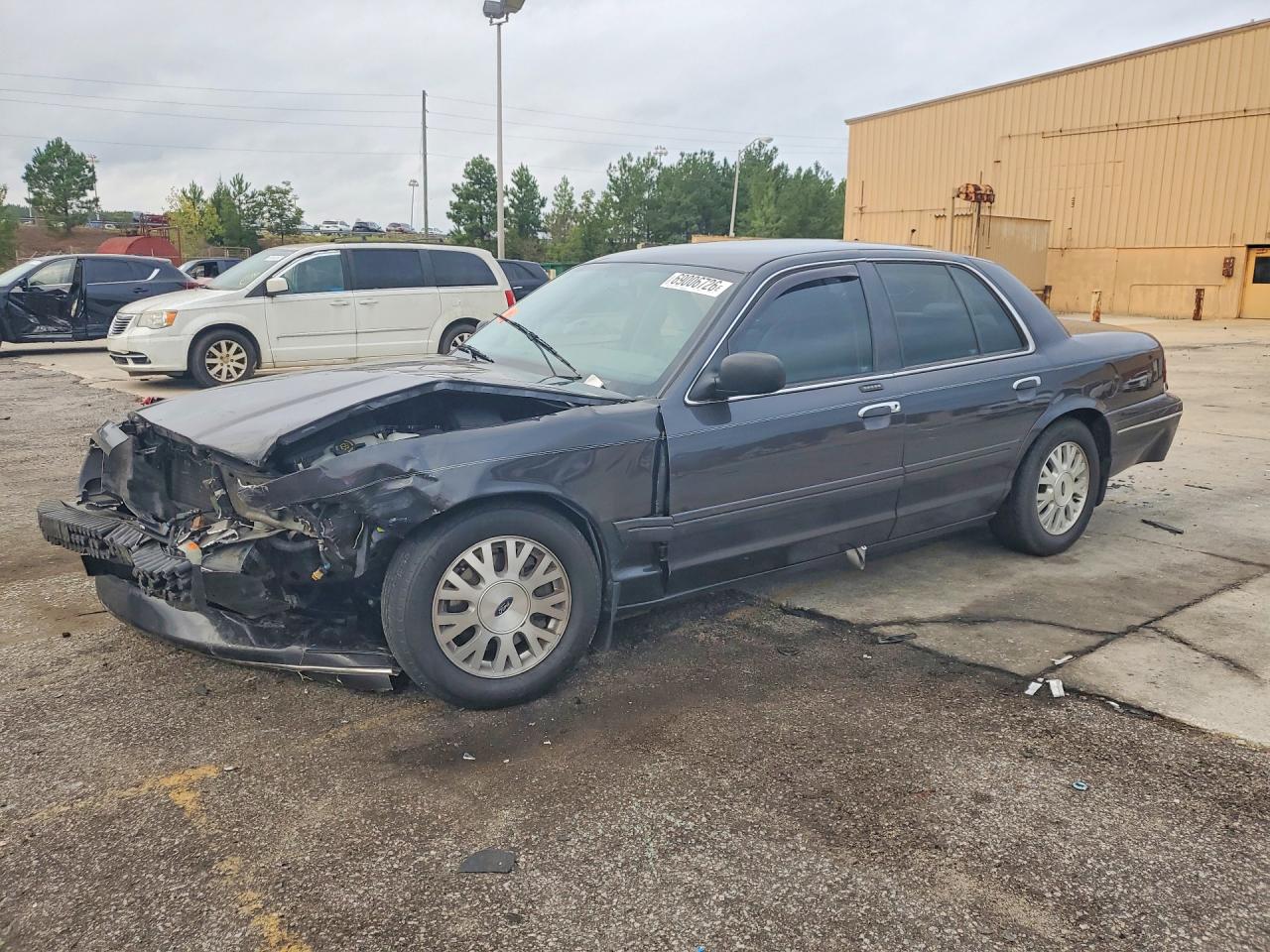 2004 FORD CROWN VIC LX | 2FAFP74W84X173095 | UPCARS