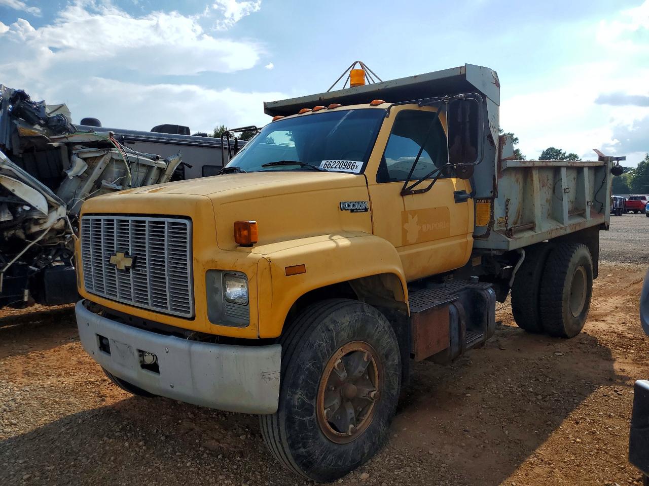 1990 CHEVROLET C/K7500 DUMP TRUCK | 1GBK7H1J0LJ202835 | UPCARS