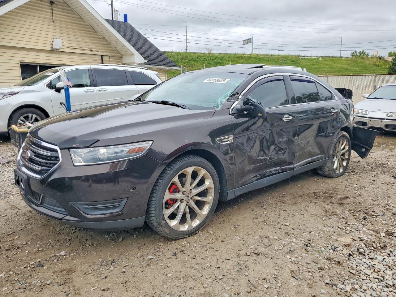 2013 FORD TAURUS LIMITED | 1FAHP2F80DG224816 | UPCARS