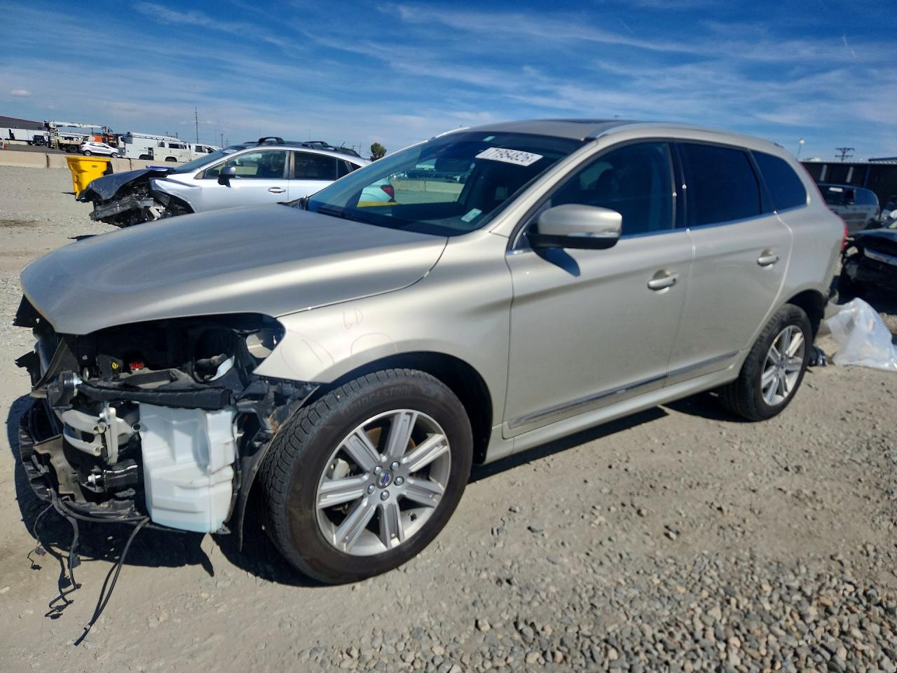 2017 VOLVO XC60 T5 INSCRIPTION | YV440MRU5H2164274 | UPCARS