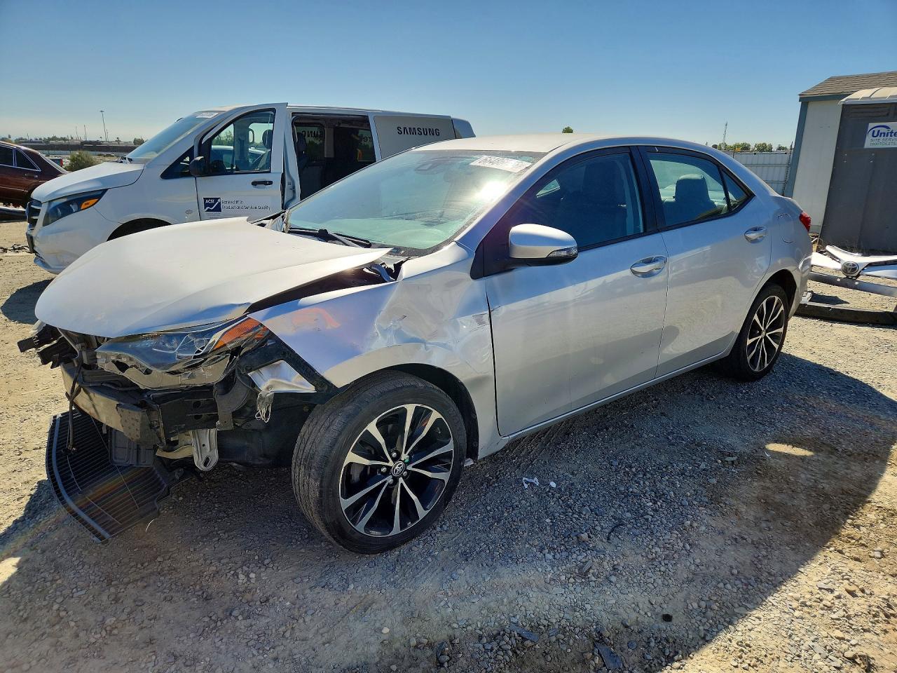 2017 TOYOTA COROLLA SE | 5YFBURHE7HP720608 | UPCARS
