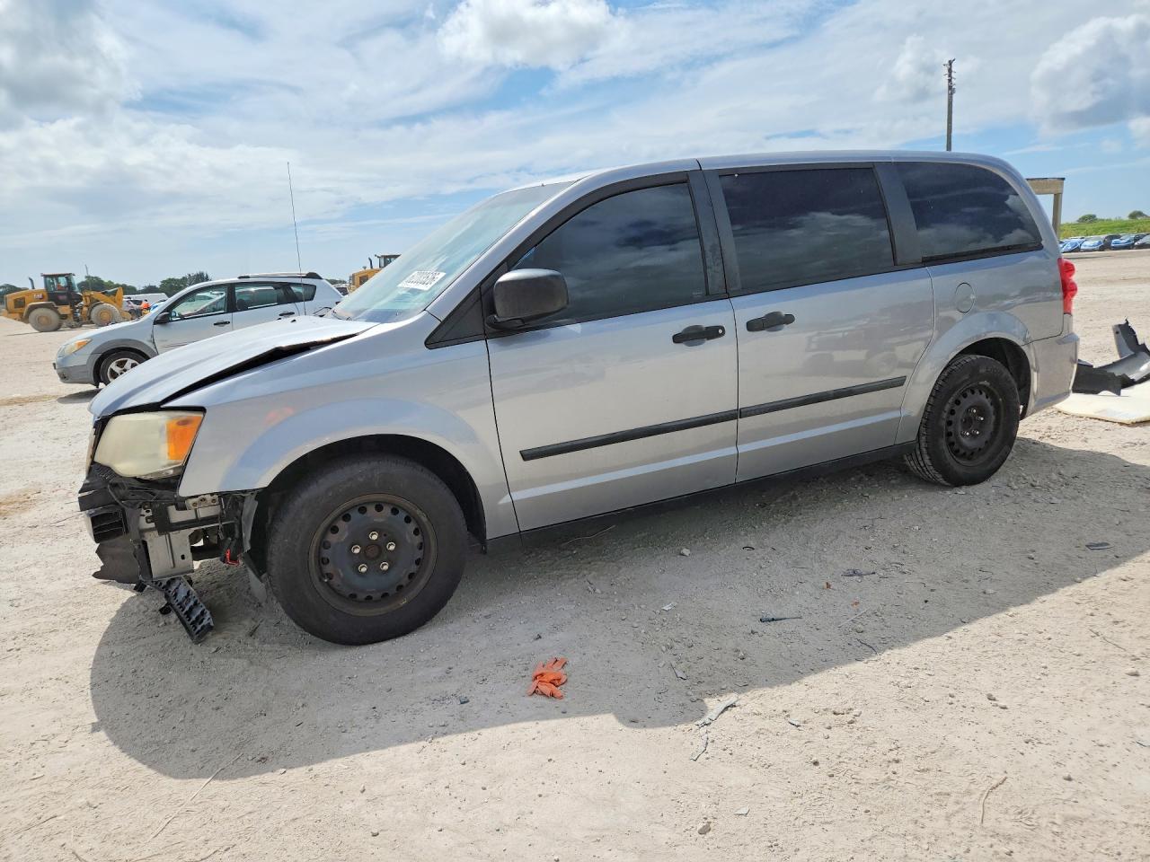 2013 DODGE CARAVAN SE | 2C4RDGBGXDR704412 | UPCARS