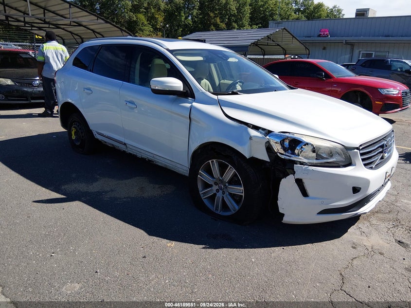 2016 VOLVO XC60 T6 | YV4902RK0G2781363 | UPCARS