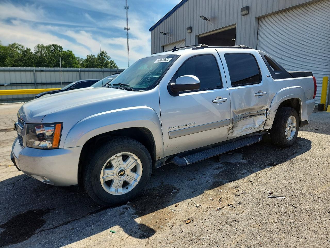 2012 CHEVROLET AVALANCHE LT | 3GNTKFE72CG237337 | UPCARS