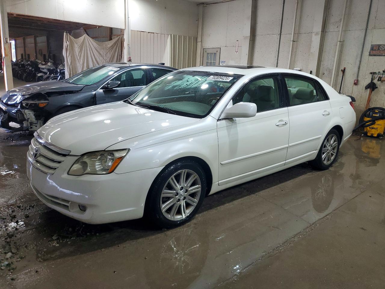 2007 TOYOTA AVALON LIMITED | 4T1BK36B67U190396 | UPCARS