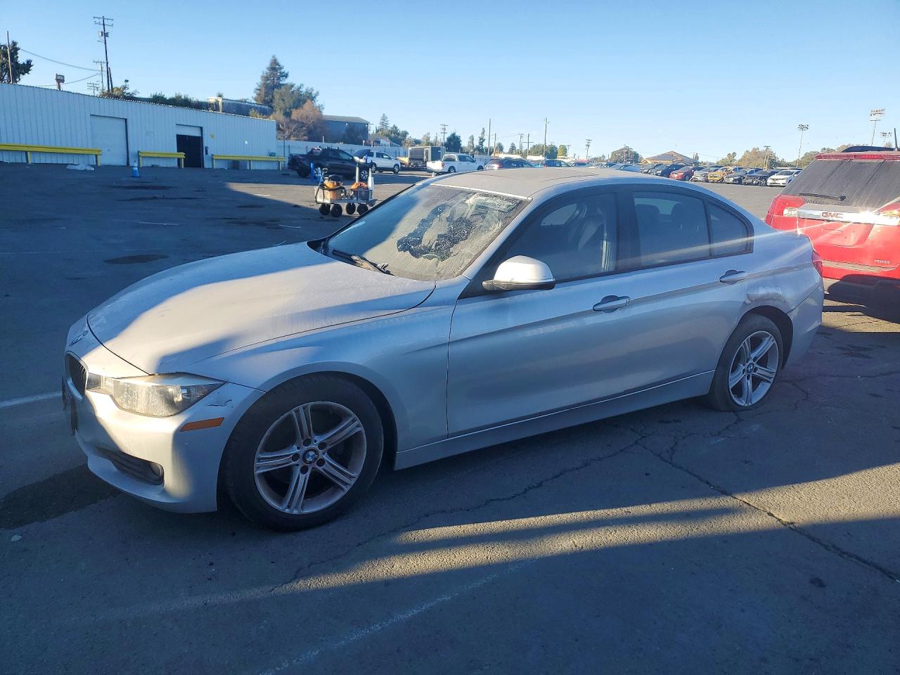 2013 BMW 3 SERIES I | WBA3A5G52DNP22570 | UPCARS