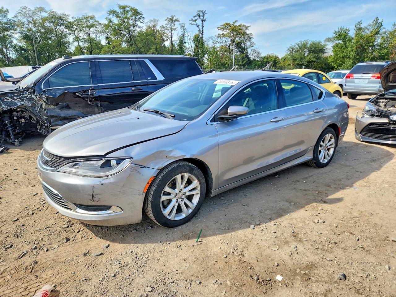 2016 CHRYSLER 200 LIMITED | 1C3CCCAB8GN131989 | UPCARS