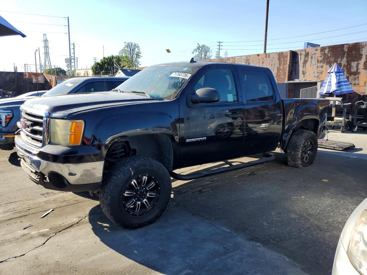 2011 GMC SIERRA K1500 SLE | 3GTP2VE32BG266871 | UPCARS