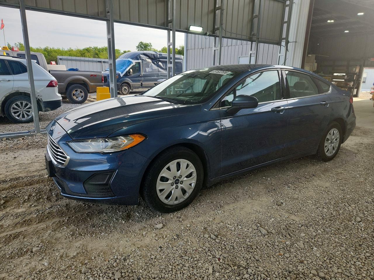 2019 FORD FUSION S | 3FA6P0G70KR231952 | UPCARS