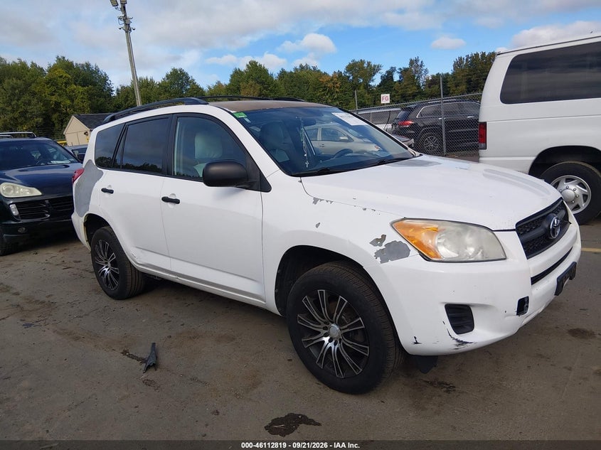 2011 TOYOTA RAV4 | 2T3BF4DVXBW129737 | UPCARS