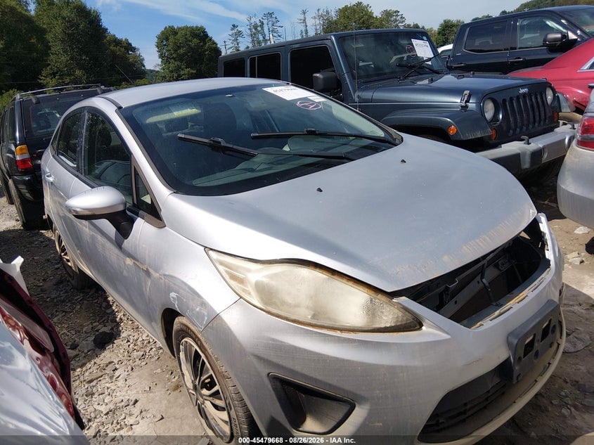 2013 FORD FIESTA SE | 3FADP4BJ5DM195077 | UPCARS
