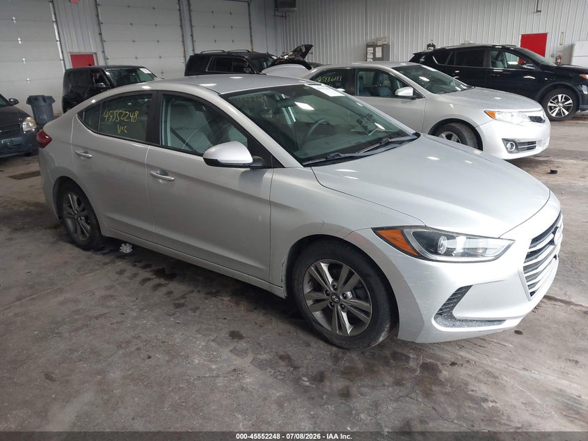 2018 HYUNDAI ELANTRA SEL | 5NPD84LF0JH369267 | UPCARS