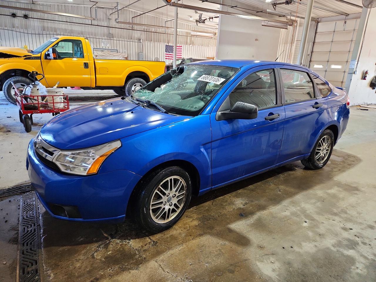 2011 FORD FOCU SE | 1FAHP3FN2BW192935 | UPCARS