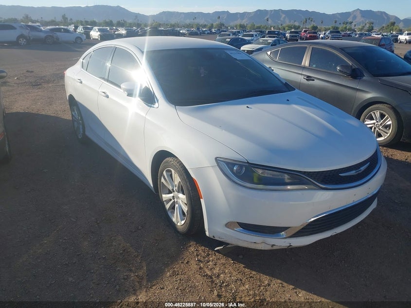 2015 CHRYSLER 200 LIMITED | 1C3CCCAB7FN660302 | UPCARS