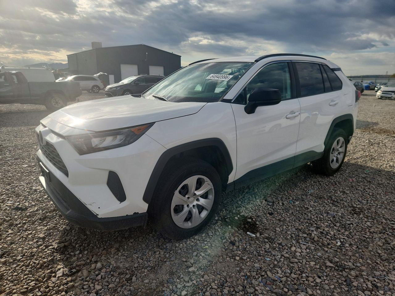 2019 TOYOTA RAV4 LE | 2T3F1RFV4KW065186 | UPCARS