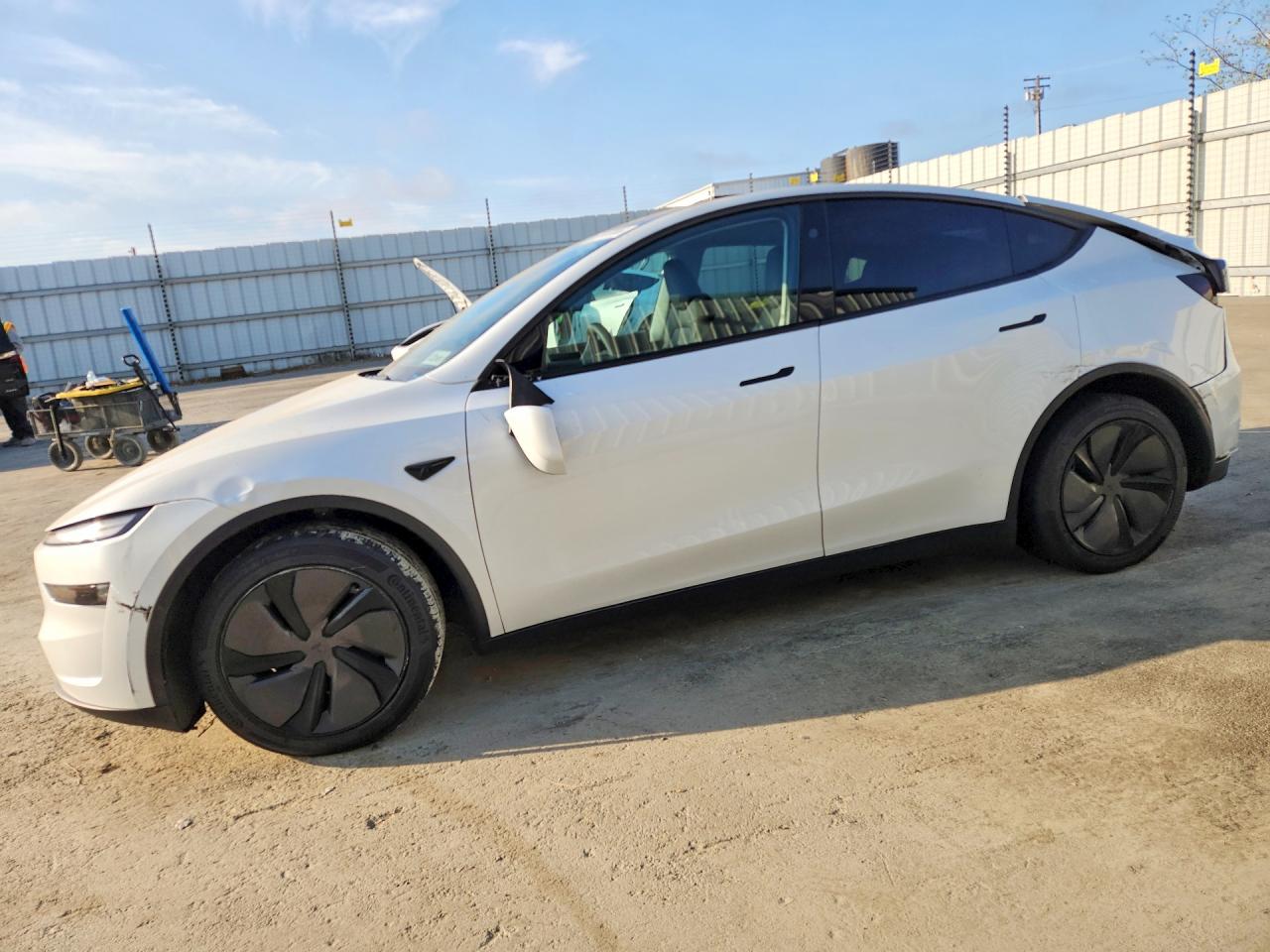 2026 TESLA MODEL Y | 7SAYGDED1TF450430 | UPCARS