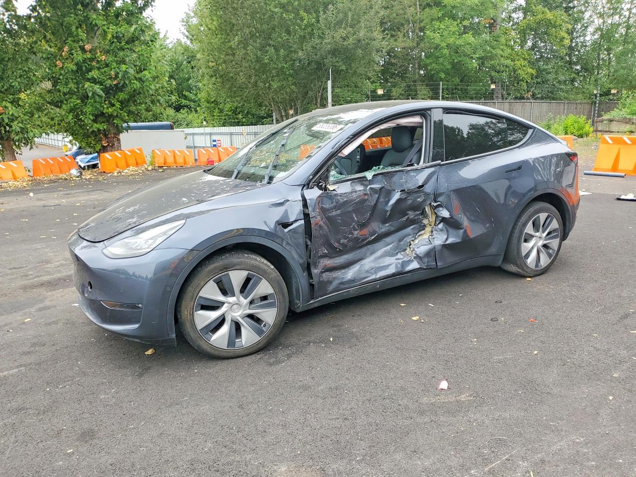 2022 TESLA MODEL Y | 7SAYGDEE8NF454714 | UPCARS
