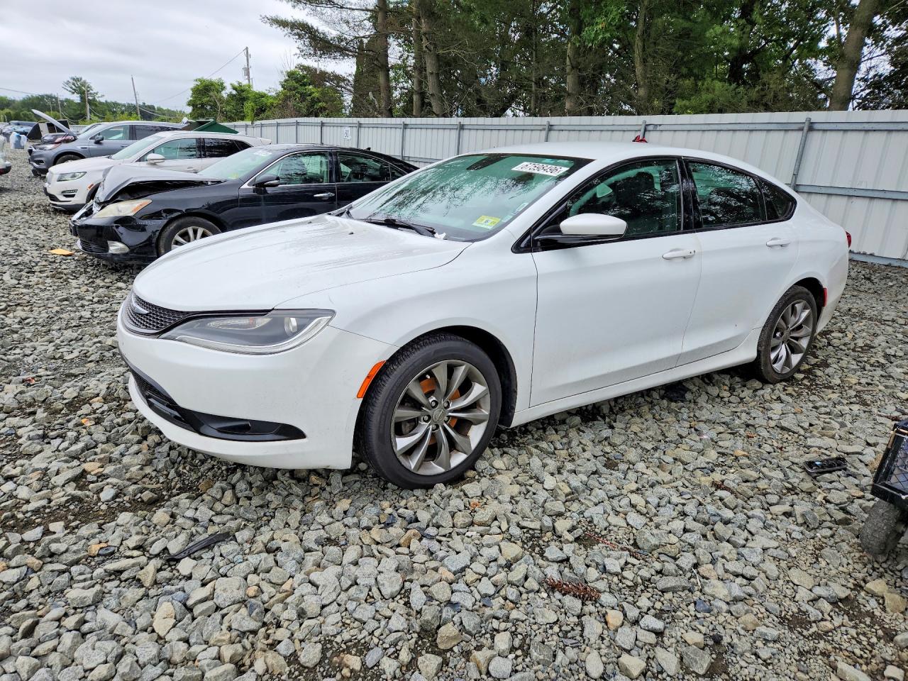 2015 CHRYSLER 200 S | 1C3CCCBB3FN648128 | UPCARS