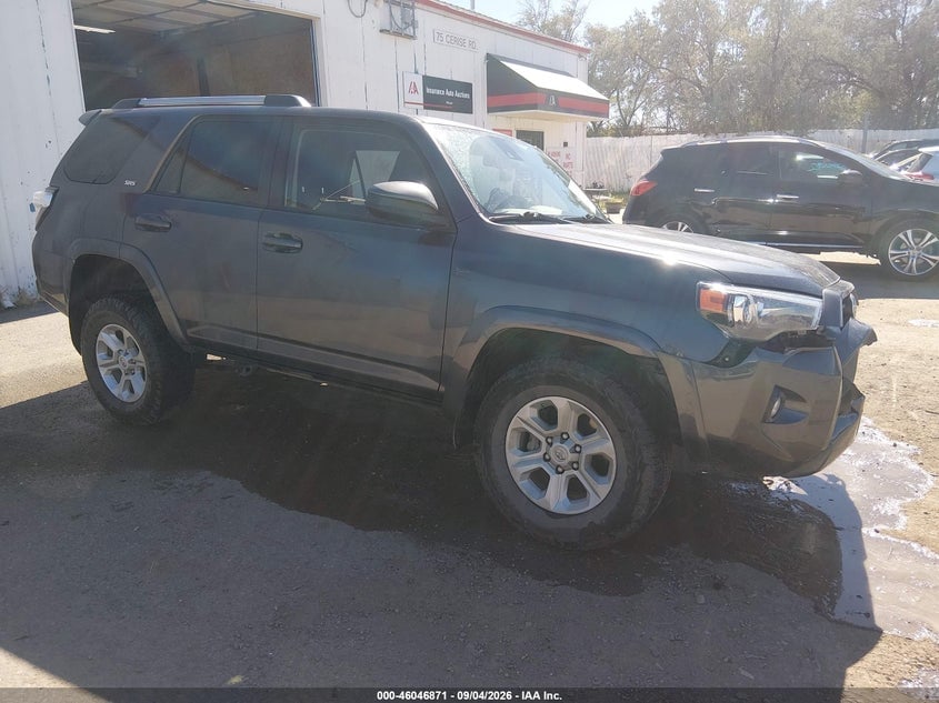 2021 TOYOTA 4RUNNER SR5 | JTEMU5JR1M5937752 | UPCARS