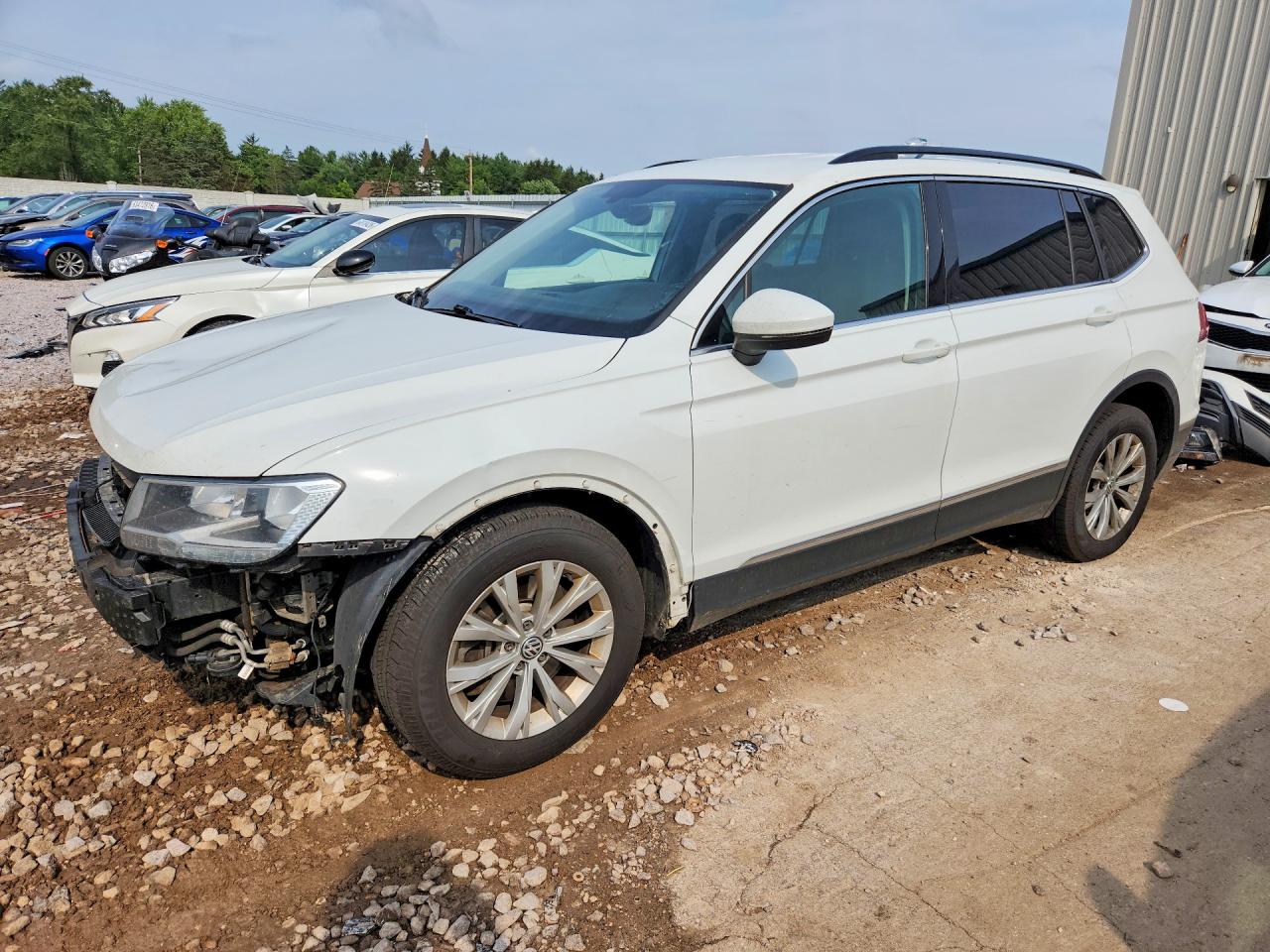 2018 VOLKSWAGEN TIGUAN SE | 3VV2B7AX0JM131274 | UPCARS