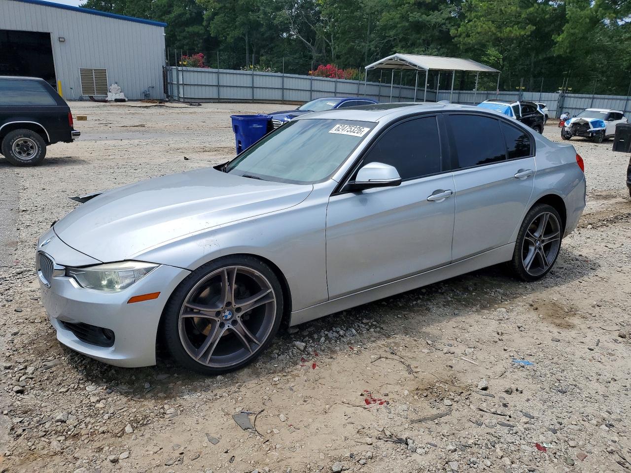 2014 BMW 3 SERIES I | WBA3A5C5XEJ465172 | UPCARS