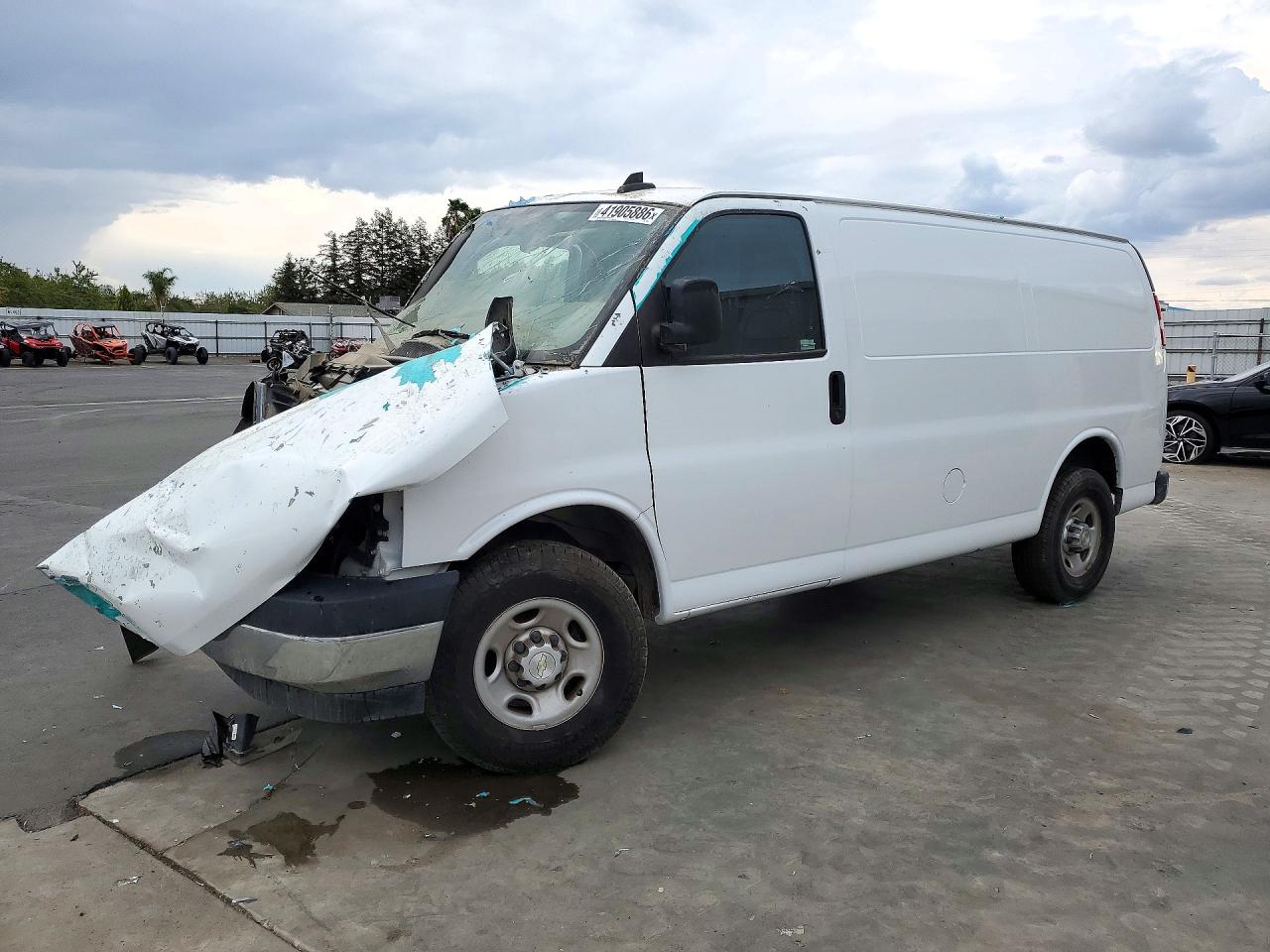 2021 CHEVROLET EXPRESS 2500 CARGO UTILITY / SERVICE VAN | 1GCWGAFP2M1303331 | UPCARS