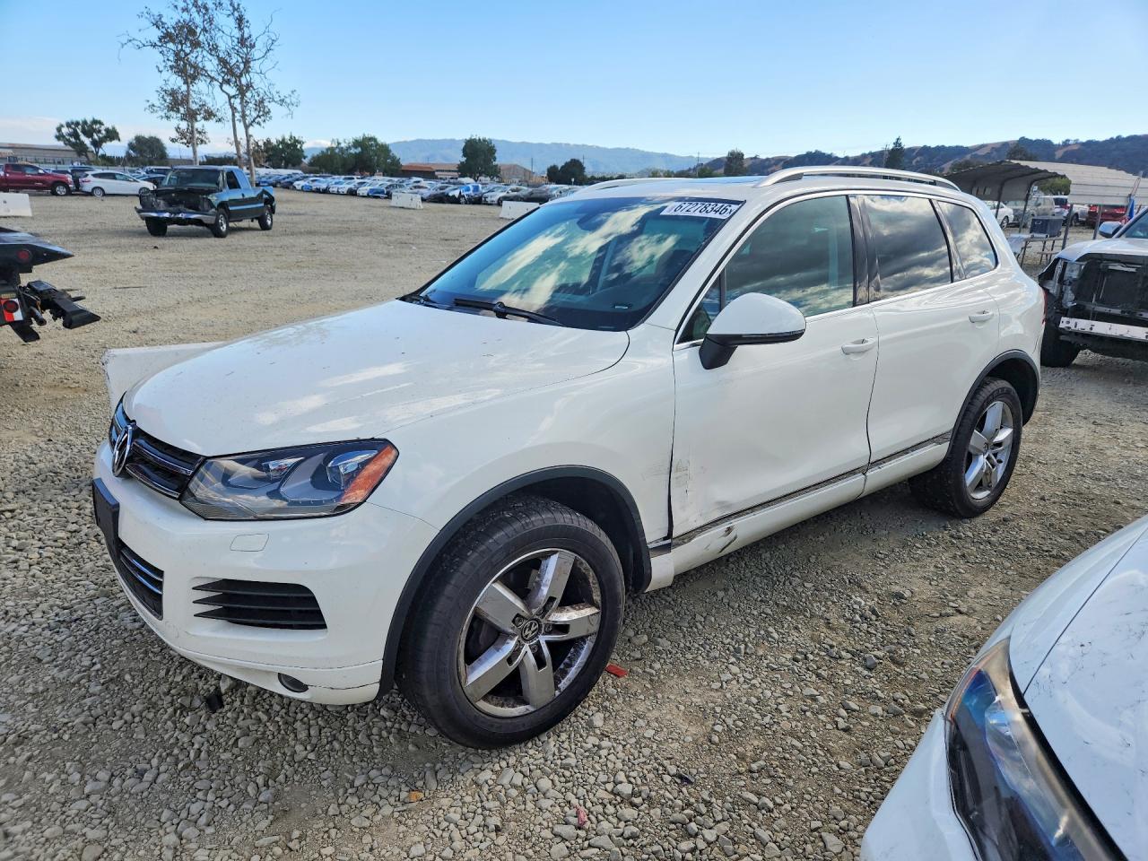 2011 VOLKSWAGEN TOUAREG V6 | WVGFF9BP6BD002558 | UPCARS