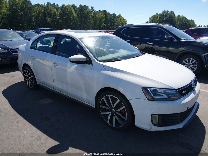 2014 VOLKSWAGEN JETTA GLI AUTOBAHN W/NAV | 3VW5T7AJ8EM362530 | UPCARS