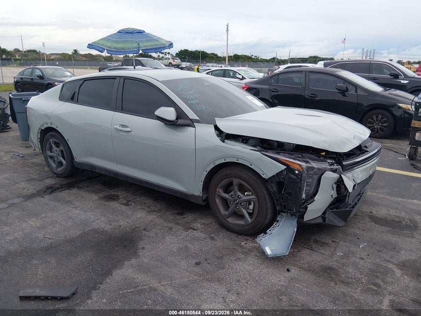 2026 KIA K4 LXS | 3KPFT4DE8TE388430 | UPCARS