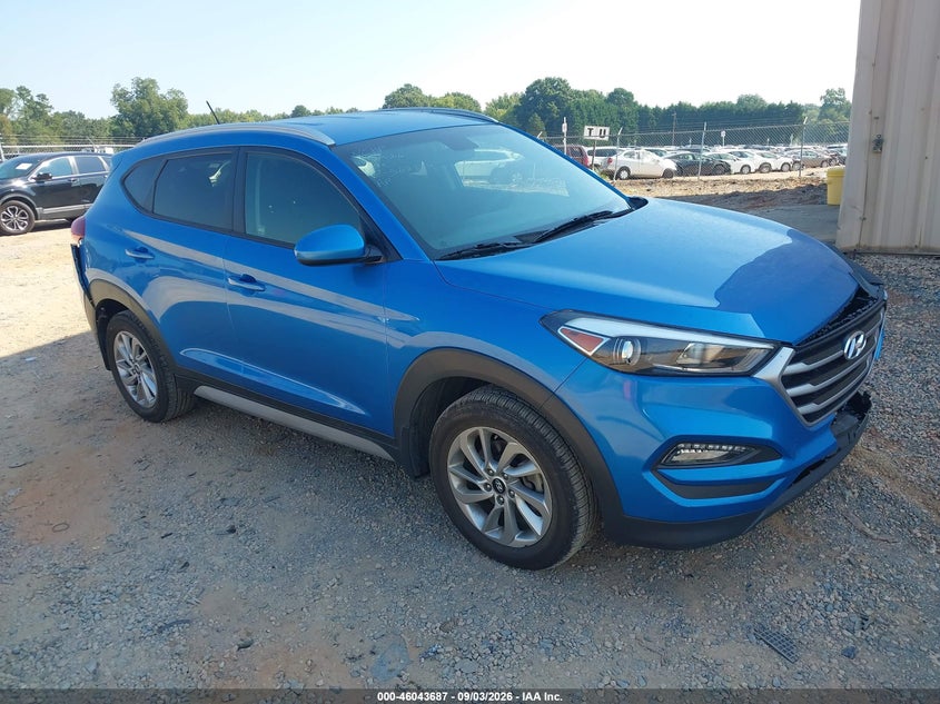 2017 HYUNDAI TUCSON SE | KM8J3CA43HU567334 | UPCARS