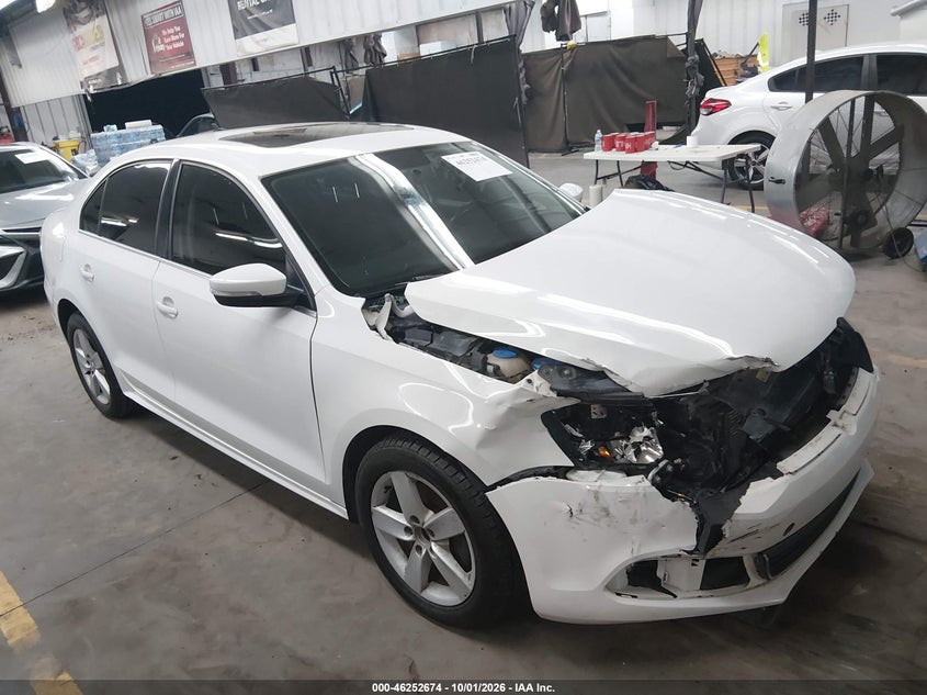 2013 VOLKSWAGEN JETTA 2.0L TDI | 3VWLL7AJ0DM258443 | UPCARS