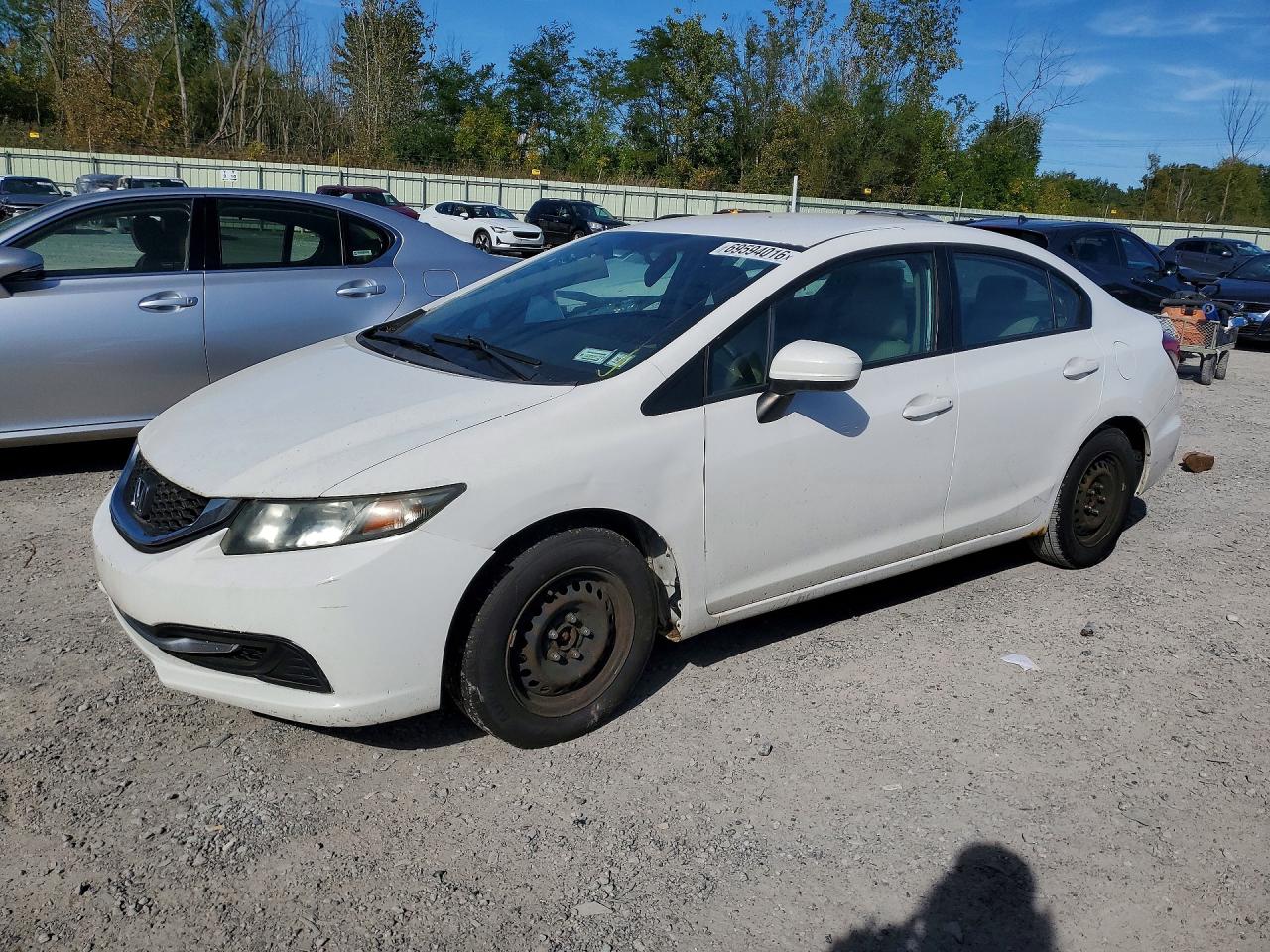 2014 HONDA CIVIC LX | 19XFB2F50EE224743 | UPCARS