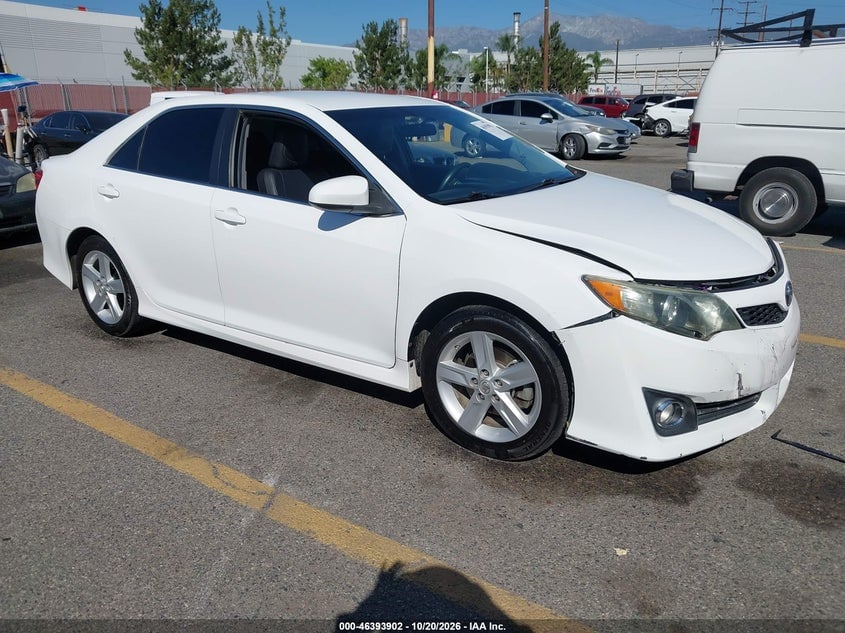 2014 TOYOTA CAMRY SE | 4T1BF1FK9EU400091 | UPCARS