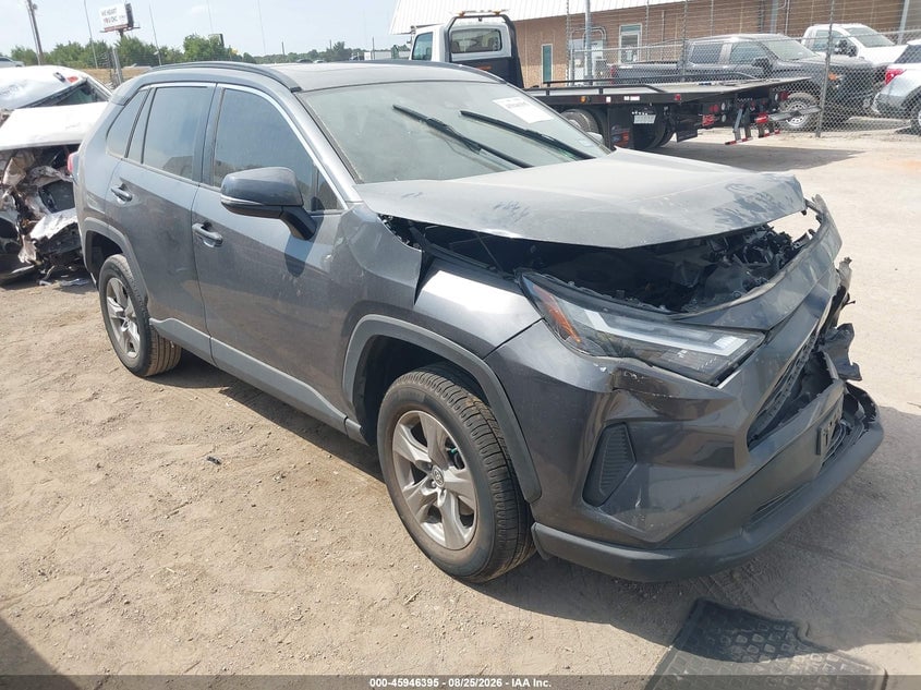 2024 TOYOTA RAV4 XLE | 2T3W1RFVXRW352722 | UPCARS