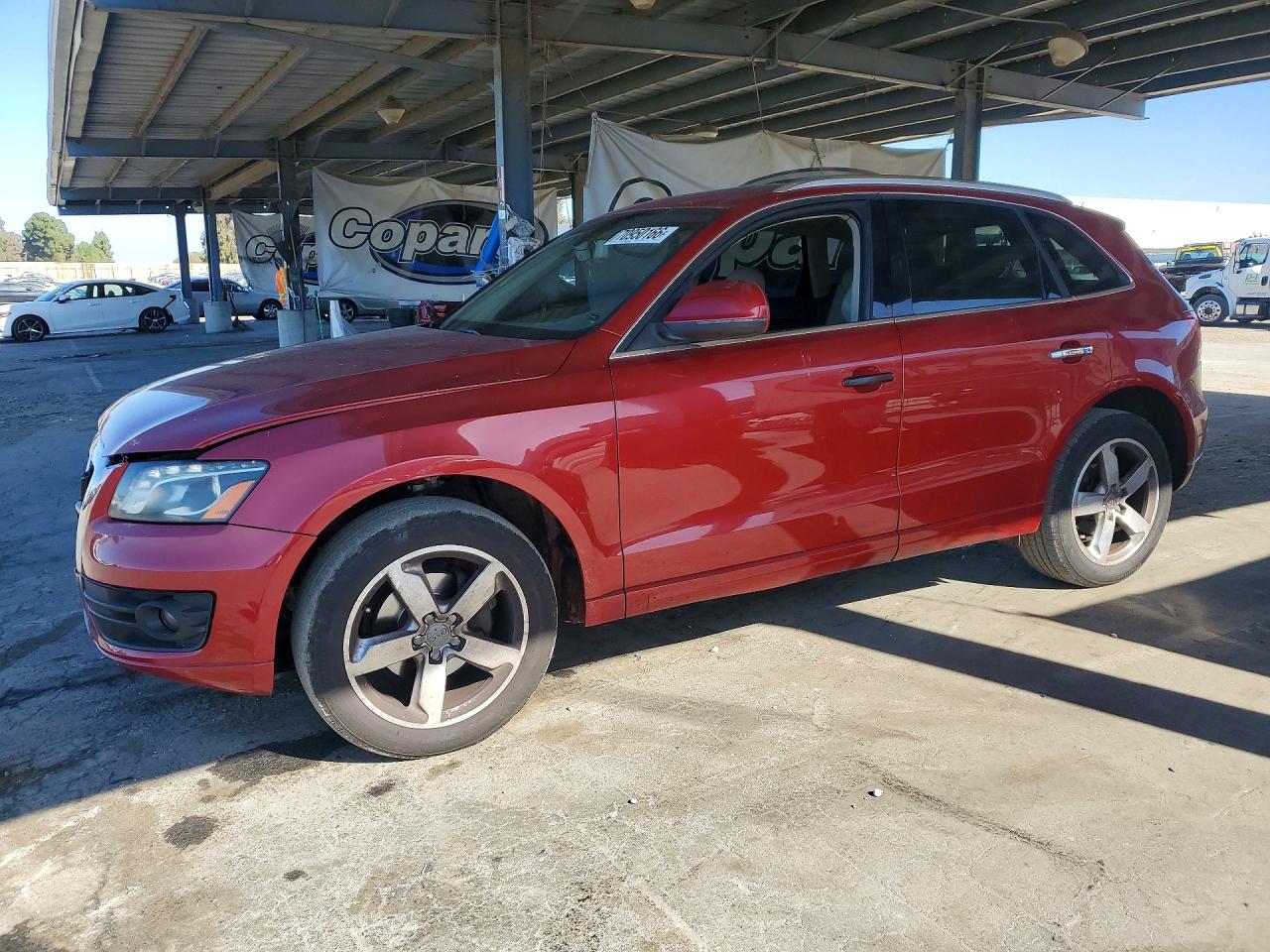 2010 AUDI Q5 PREMIUM PLUS | WA1LKAFP3AA027328 | UPCARS