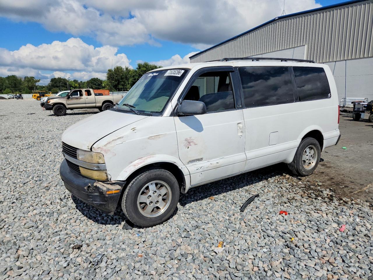 1998 CHEVROLET ASTRO | 1GNDM19W6WB101325 | UPCARS