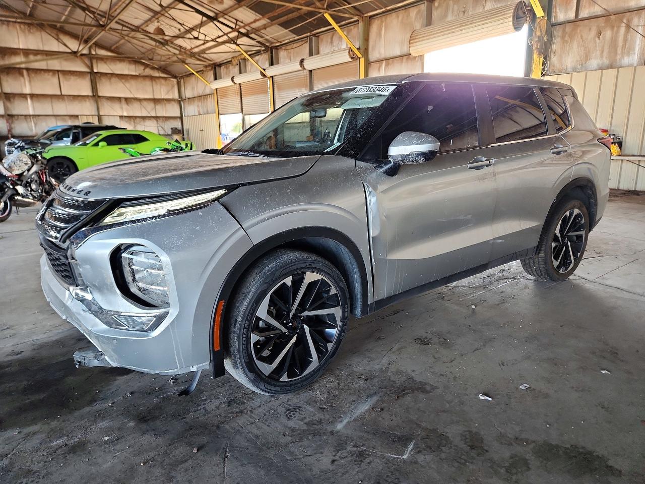 2024 MITSUBISHI OUTLANDER SE | JA4J3VA8XRZ015556 | UPCARS