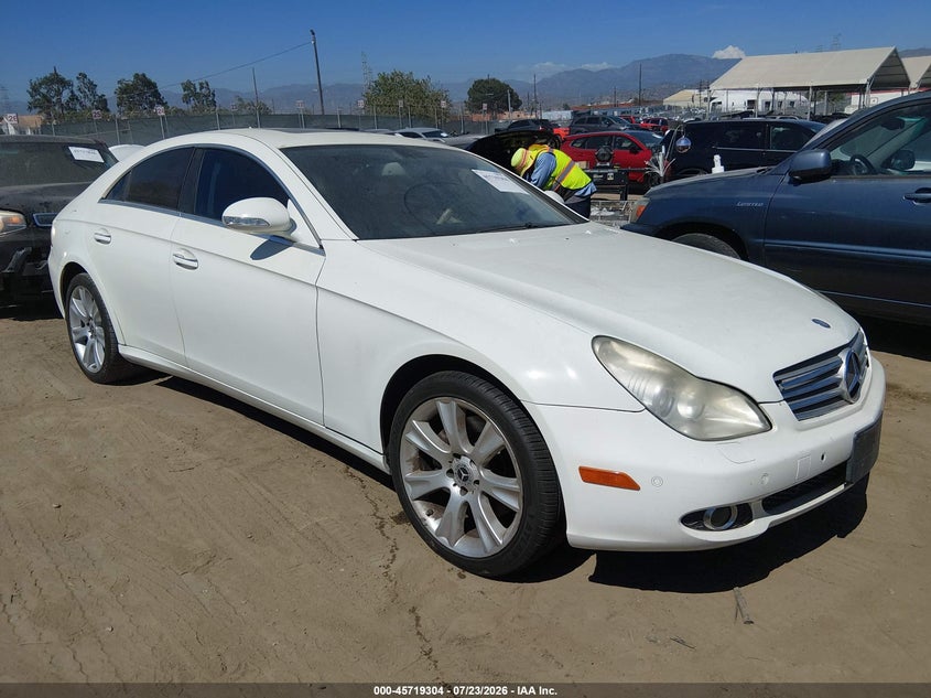 2008 MERCEDES-BENZ CLS 550 | WDDDJ72X48A117268 | UPCARS