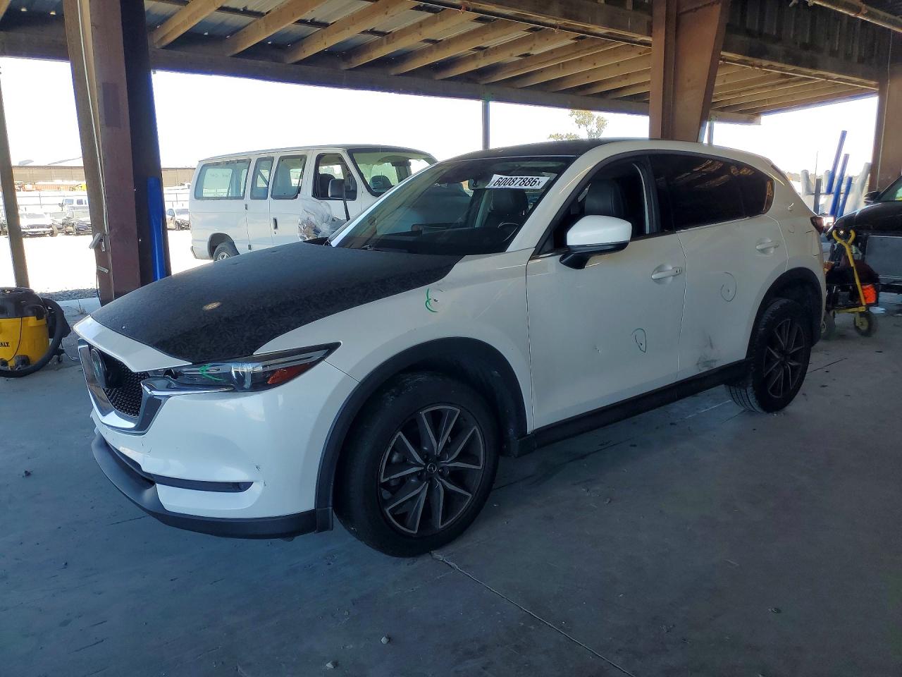 2018 MAZDA CX-5 GRAND TOURING | JM3KFADM8J1378922 | UPCARS