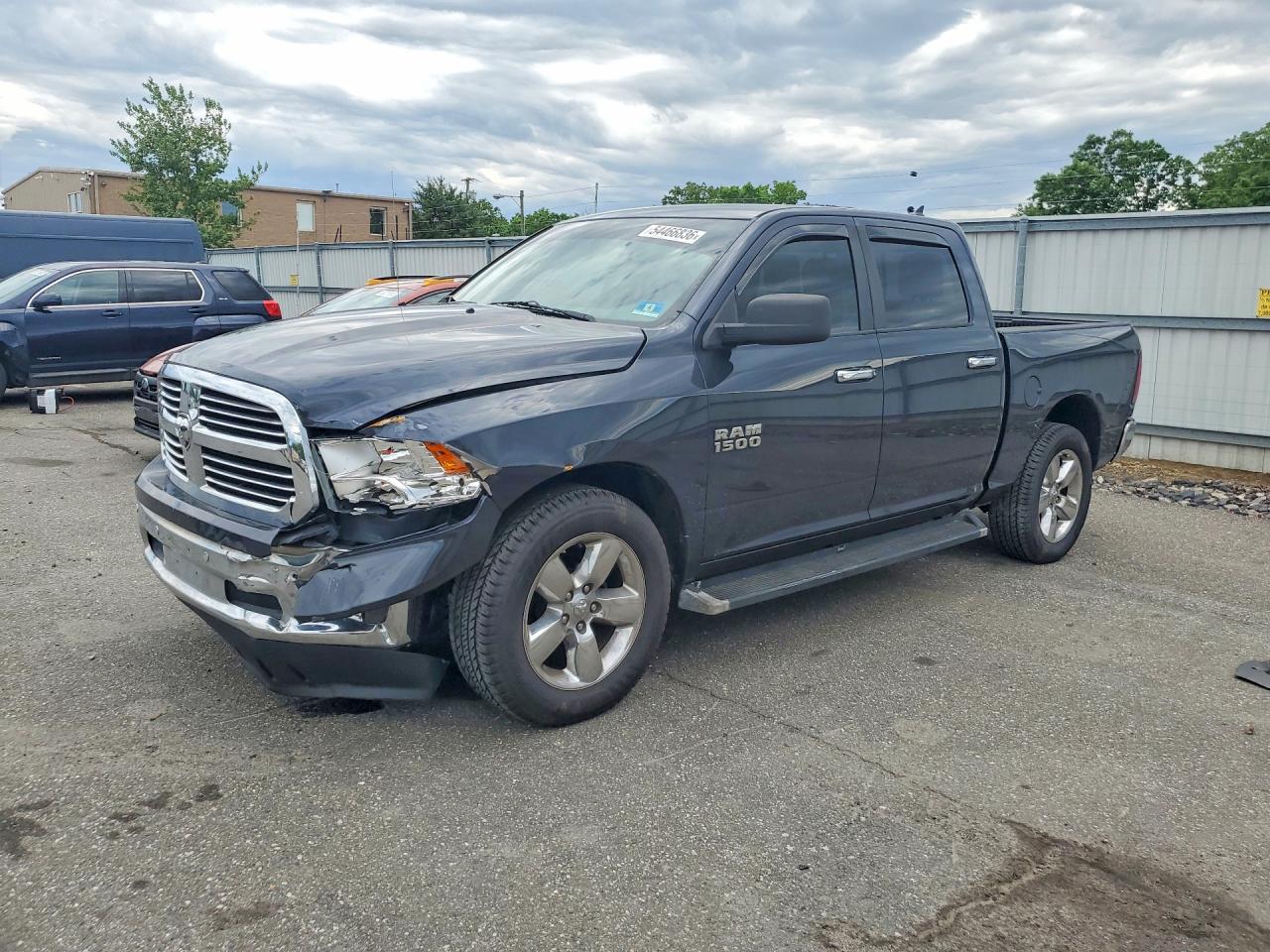 2015 RAM 1500 SLT | 1C6RR7LG7FS671605 | UPCARS